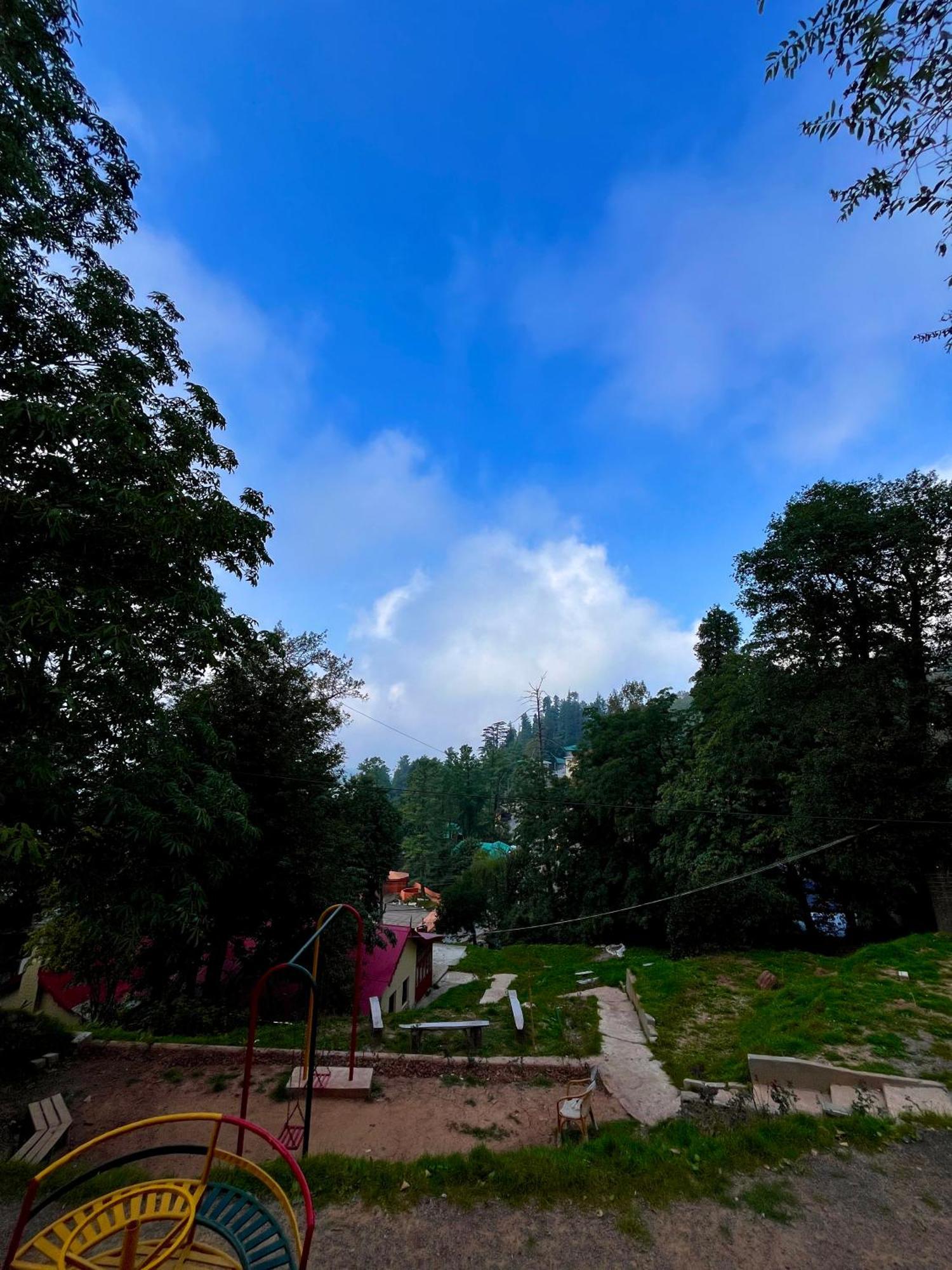 Misty Peaks Resort 무레 외부 사진